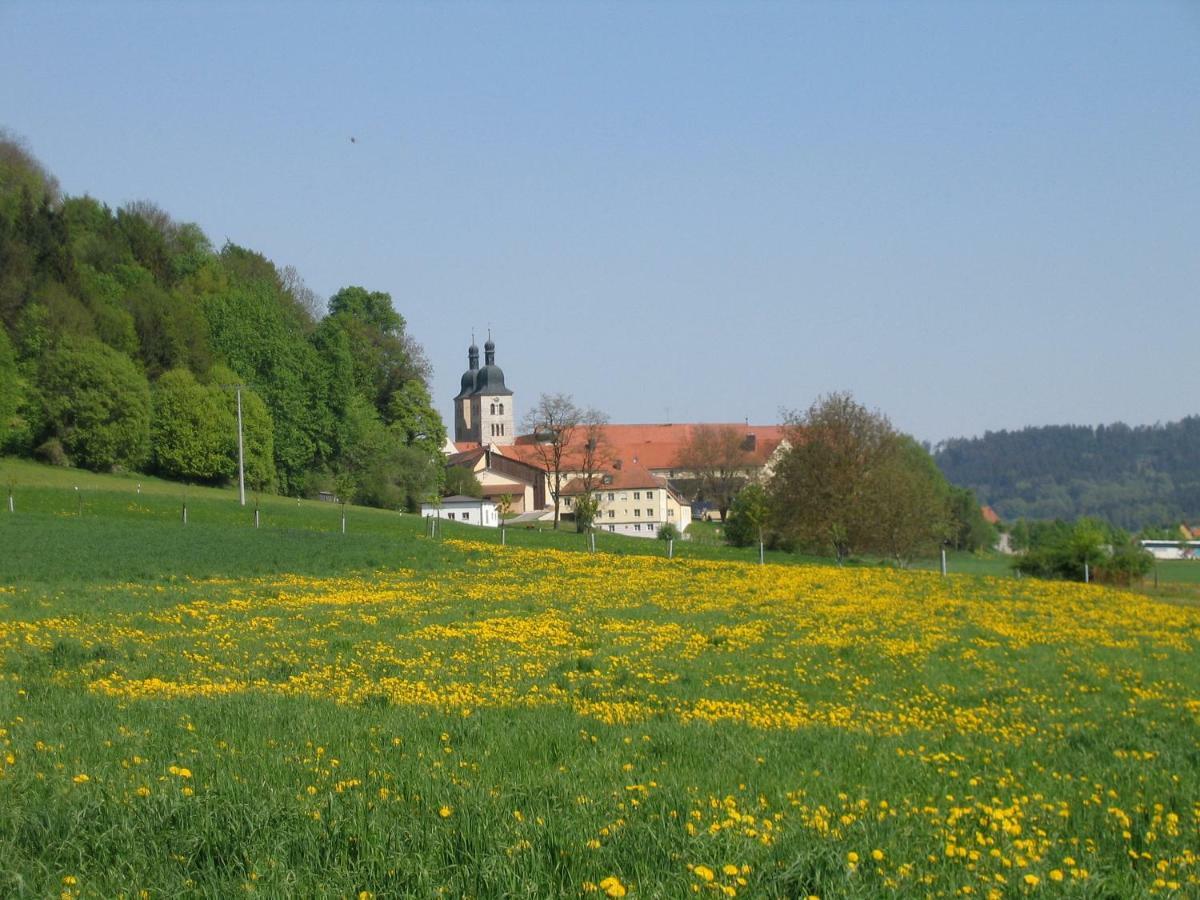 Kloster Plankstetten Gaste- Und Tagungshaus Berching Eksteriør bilde